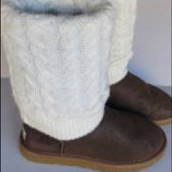 UGGS Tularosa Route Detachable Boot , 6 - Picture 5 of 7